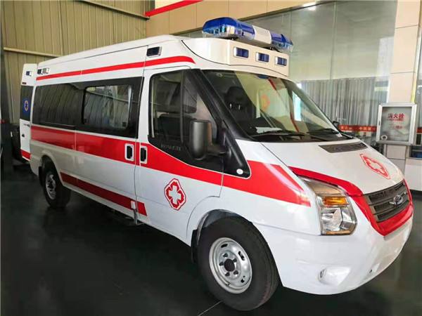 镇康县福特V362救护车